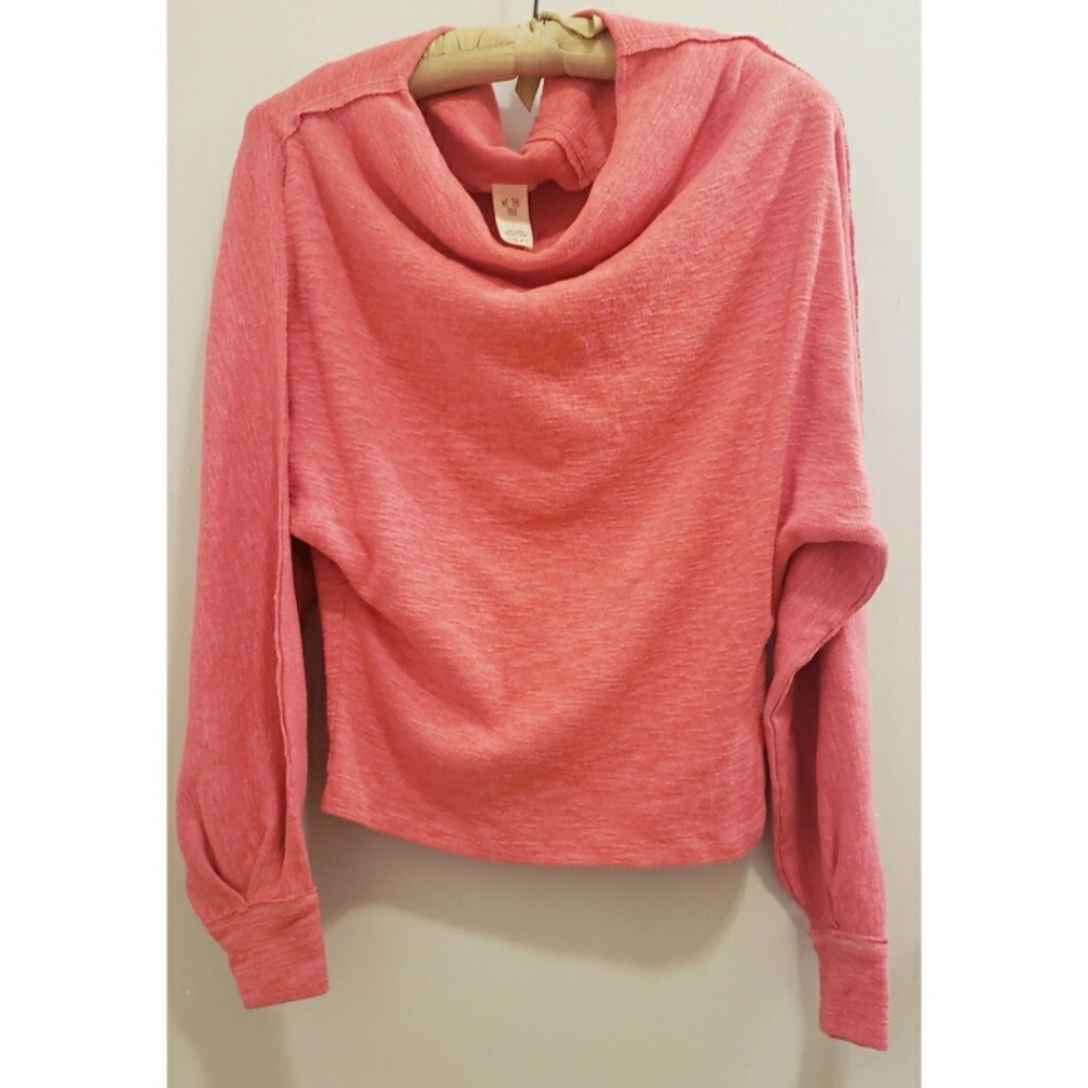 We the free salmon slouch top Small